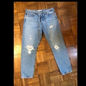 levi’s wedgie straight || size 32 || NWOT